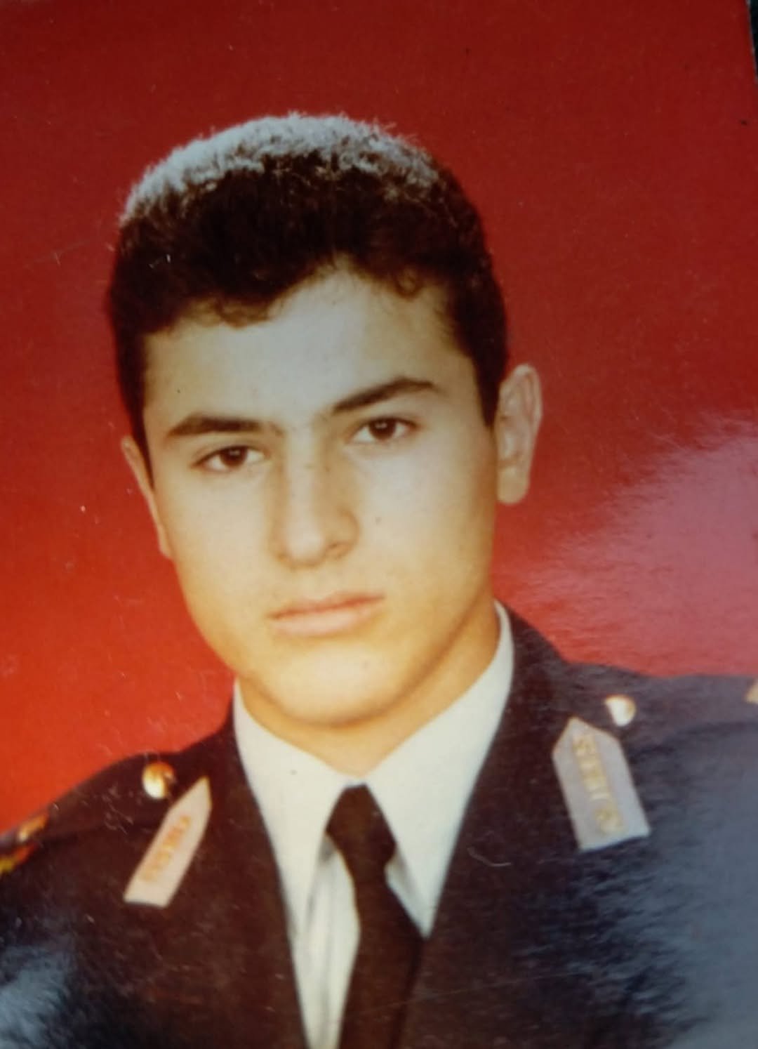 Özgür Veli Kurtul